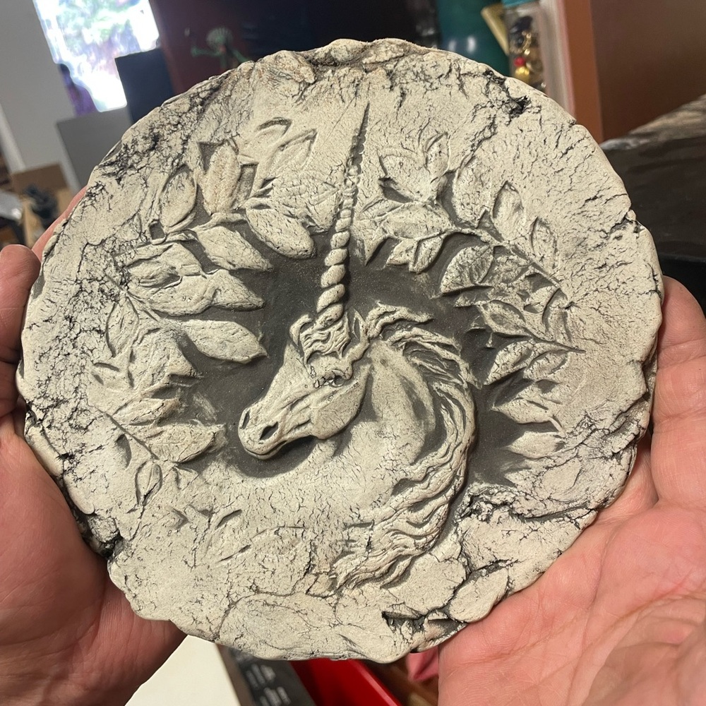Rare Vintage 7.5" Clay Plate Artist Signed by Stan
